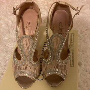 Sparkling heels size 6